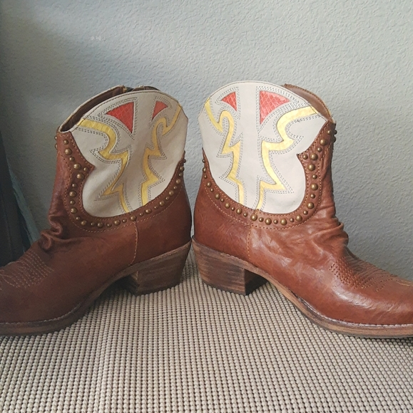Sam Edelman "Shane" Western Boots - Picture 4 of 8